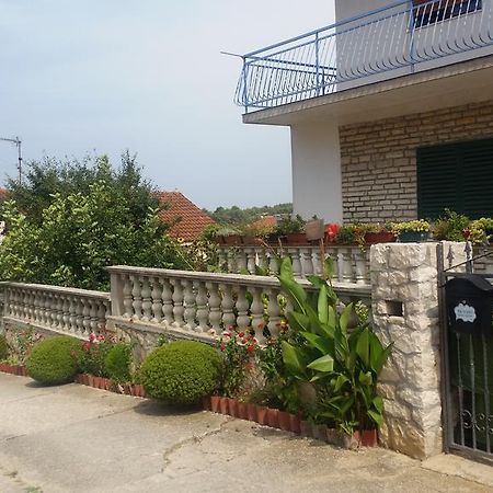 Baselovici Bacelic Apartments מראה חיצוני תמונה